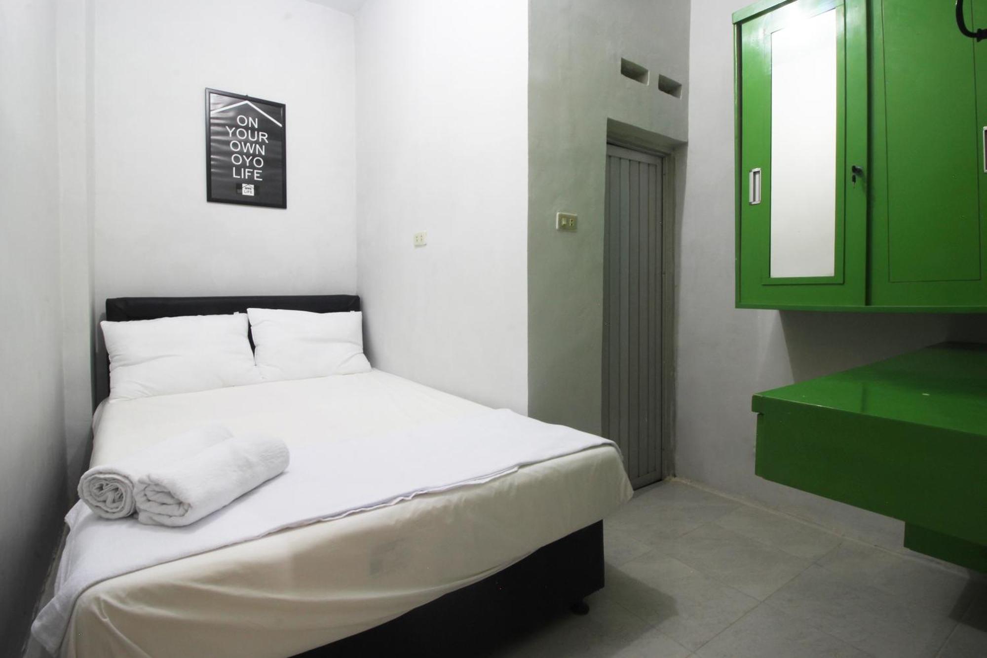 Oyo Life 2273 Pratama Homestay Bandar Lampung Exterior foto