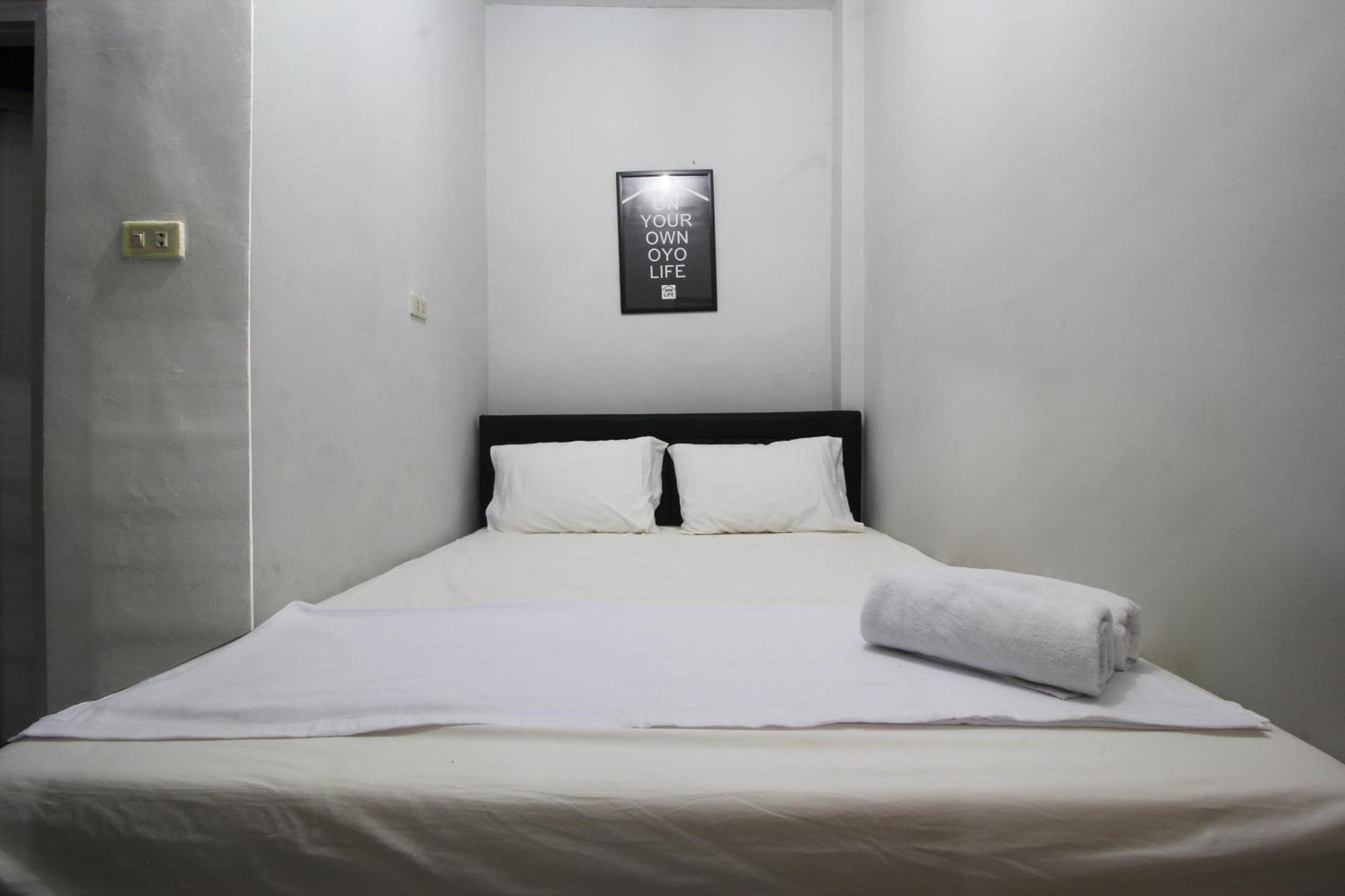 Oyo Life 2273 Pratama Homestay Bandar Lampung Exterior foto